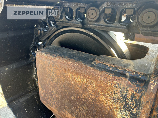 Crawler excavator Cat 323-07B: picture 13