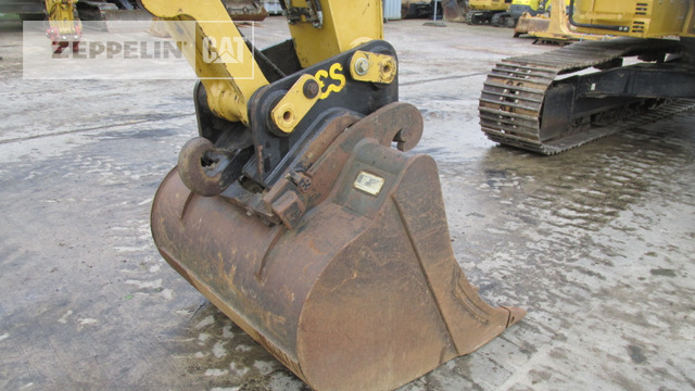 Cat 325FL - Crawler excavator: picture 5 Cat 325FL - Crawler excavator: picture 5