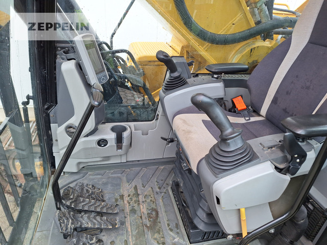 Crawler excavator Cat 352FL: picture 42 Crawler excavator Cat 352FL: picture 42