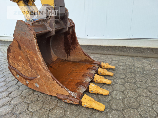 Crawler excavator Cat 352FL: picture 9 Crawler excavator Cat 352FL: picture 9