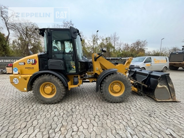 Cat 906-14 - Wheel loader: picture 3 Cat 906-14 - Wheel loader: picture 3