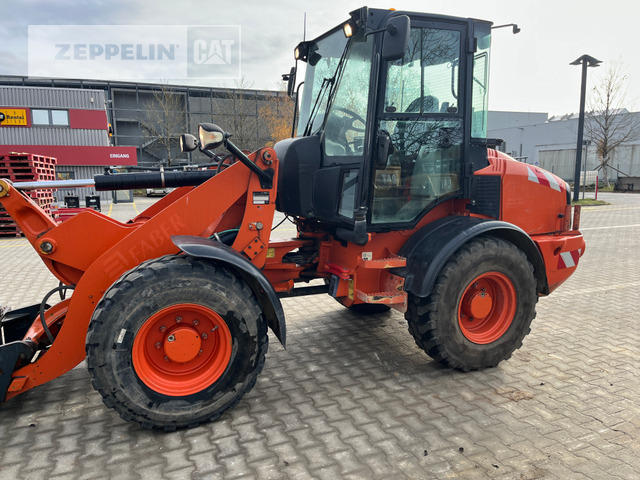 Cat 908H - Wheel loader: picture 3 Cat 908H - Wheel loader: picture 3