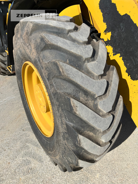 Wheel loader Cat 918M: picture 16
