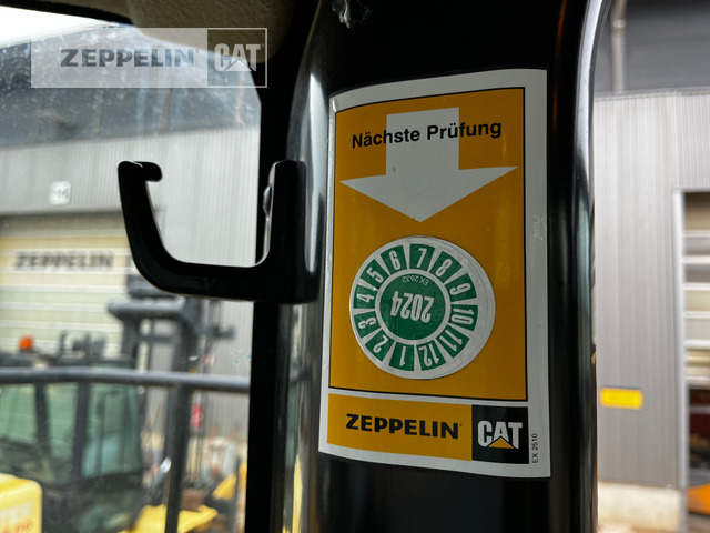 Wheel loader Cat 966M: picture 27