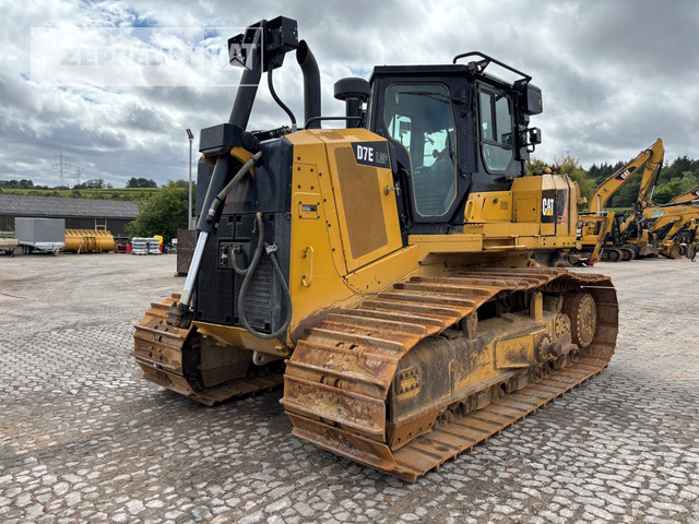 Cat D7E - Bulldozer: picture 3 Cat D7E - Bulldozer: picture 3