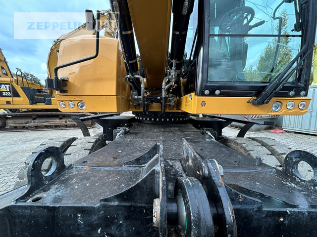 Waste/ Industry handler Cat MH3024-06C: picture 15