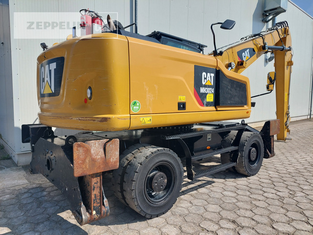 Cat MH3024-06C - Waste/ Industry handler: picture 5 Cat MH3024-06C - Waste/ Industry handler: picture 5