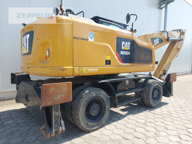 Cat MH3024-06C - Waste/ Industry handler: picture 5 Cat MH3024-06C - Waste/ Industry handler: picture 5