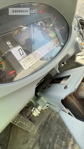 Wheel loader Hitachi ZW250-6: picture 11