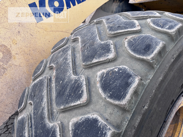 Komatsu WA470LC-6 - Wheel loader: picture 5 Komatsu WA470LC-6 - Wheel loader: picture 5