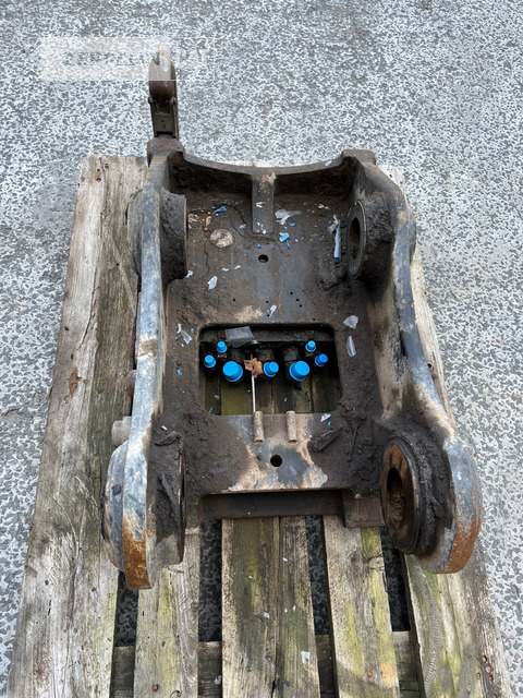 Oilquick Deutschland GmbH OQ65-M314F - Quick coupler for Construction machinery: picture 4 Oilquick Deutschland GmbH OQ65-M314F - Quick coupler for Construction machinery: picture 4
