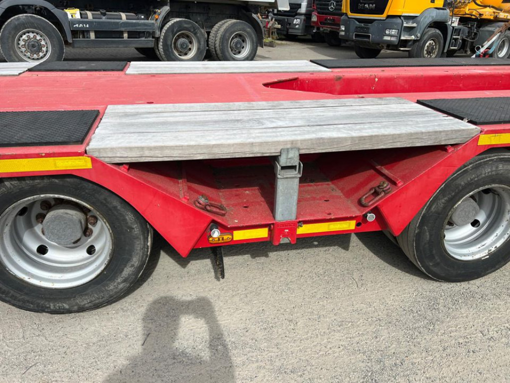 GOLDHOFER Satteltieflader STN-L 3 (245) RM Tiefladerauflieger - Low loader semi-trailer: picture 3 GOLDHOFER Satteltieflader STN-L 3 (245) RM Tiefladerauflieger - Low loader semi-trailer: picture 3