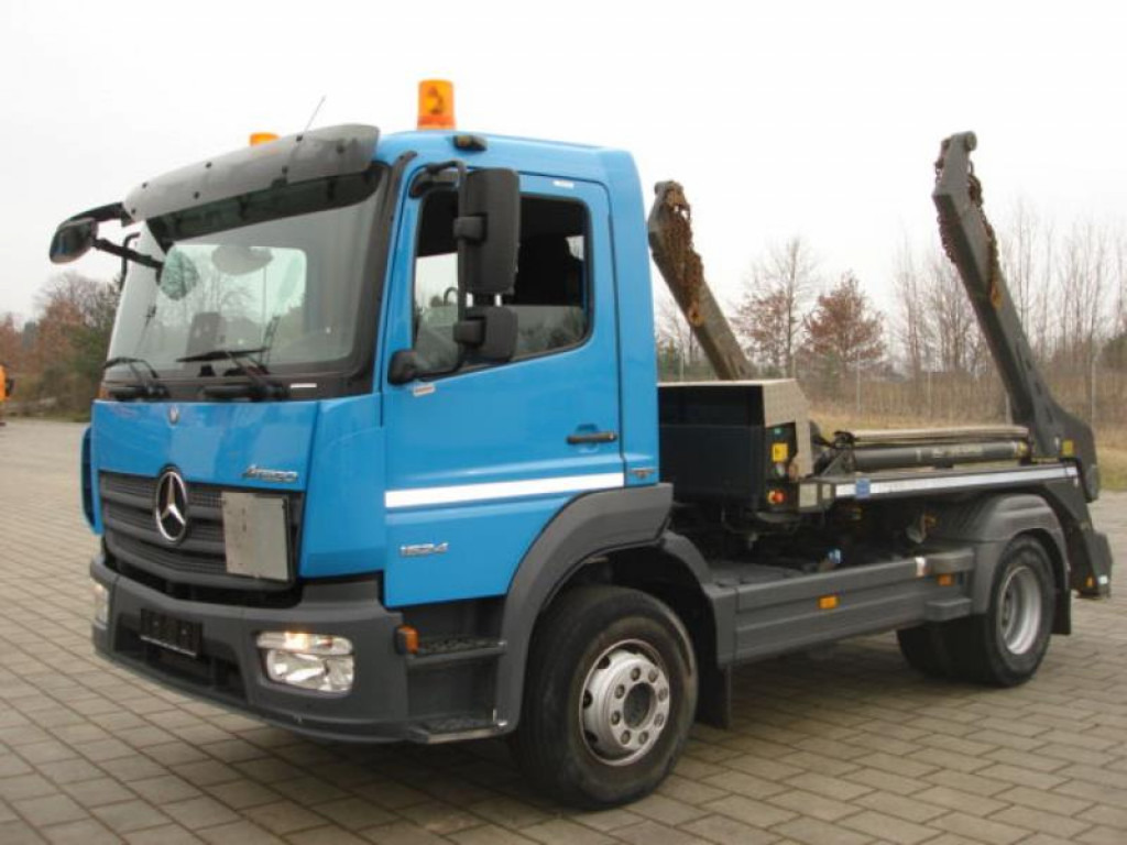 MERCEDES-BENZ Atego 1524 K  Absetzkipper TOP +Funkfernbed. - Skip loader truck: picture 1 MERCEDES-BENZ Atego 1524 K  Absetzkipper TOP +Funkfernbed. - Skip loader truck: picture 1