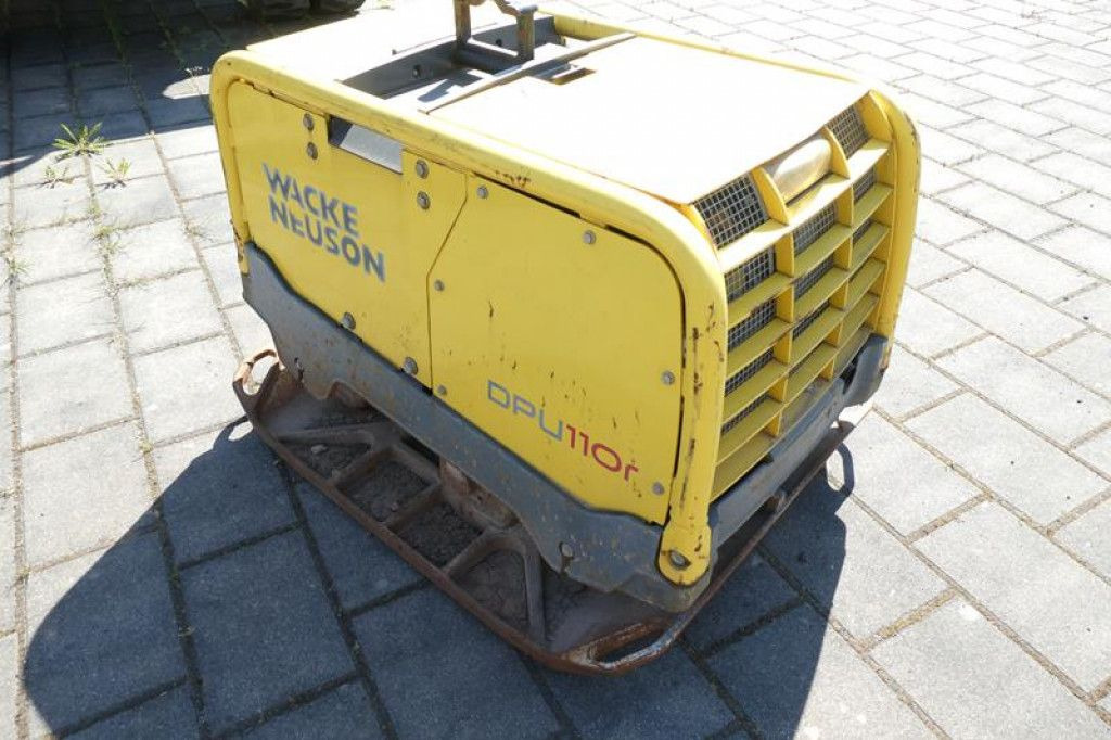 Wacker Rüttelplatte DPU 110rLem970 Baumaschine inkl. Fe - Vibratory plate: picture 2 Wacker Rüttelplatte DPU 110rLem970 Baumaschine inkl. Fe - Vibratory plate: picture 2