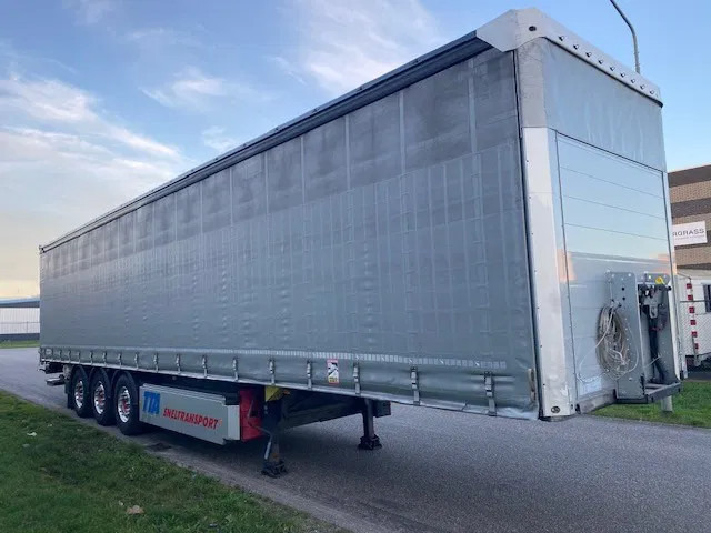 Schmitz Cargobull SCB ,schuifzeil/dak met onderschuifklep ,alcoa , kisten en veiligheidszeil. - Curtainsider semi-trailer: picture 4 Schmitz Cargobull SCB ,schuifzeil/dak met onderschuifklep ,alcoa , kisten en veiligheidszeil. - Curtainsider semi-trailer: picture 4