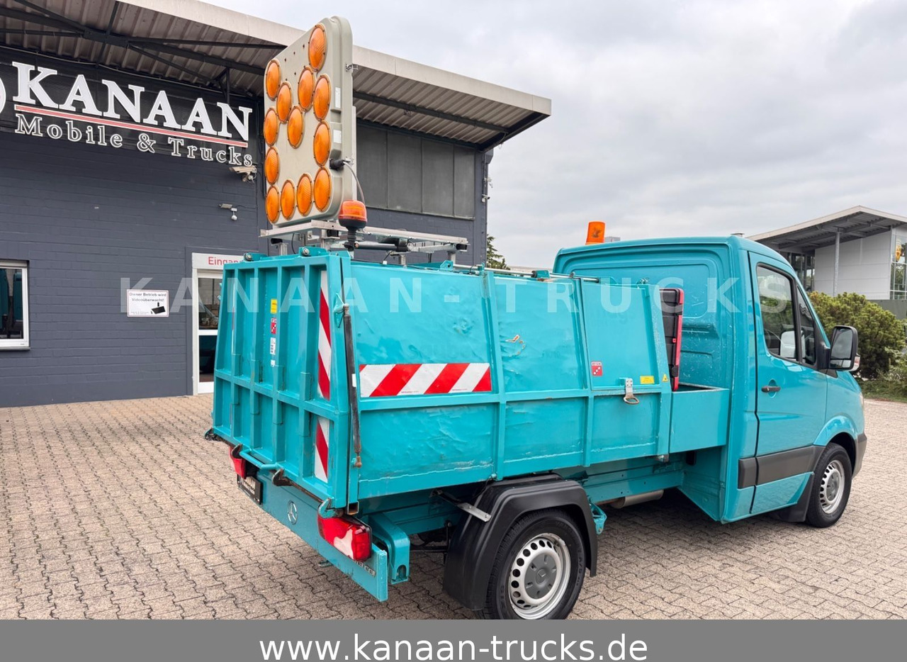 Mercedes-Benz 313 CDI Sprinter II Bertsche Müllwagen Tafel - Commercial vehicle: picture 3 Mercedes-Benz 313 CDI Sprinter II Bertsche Müllwagen Tafel - Commercial vehicle: picture 3