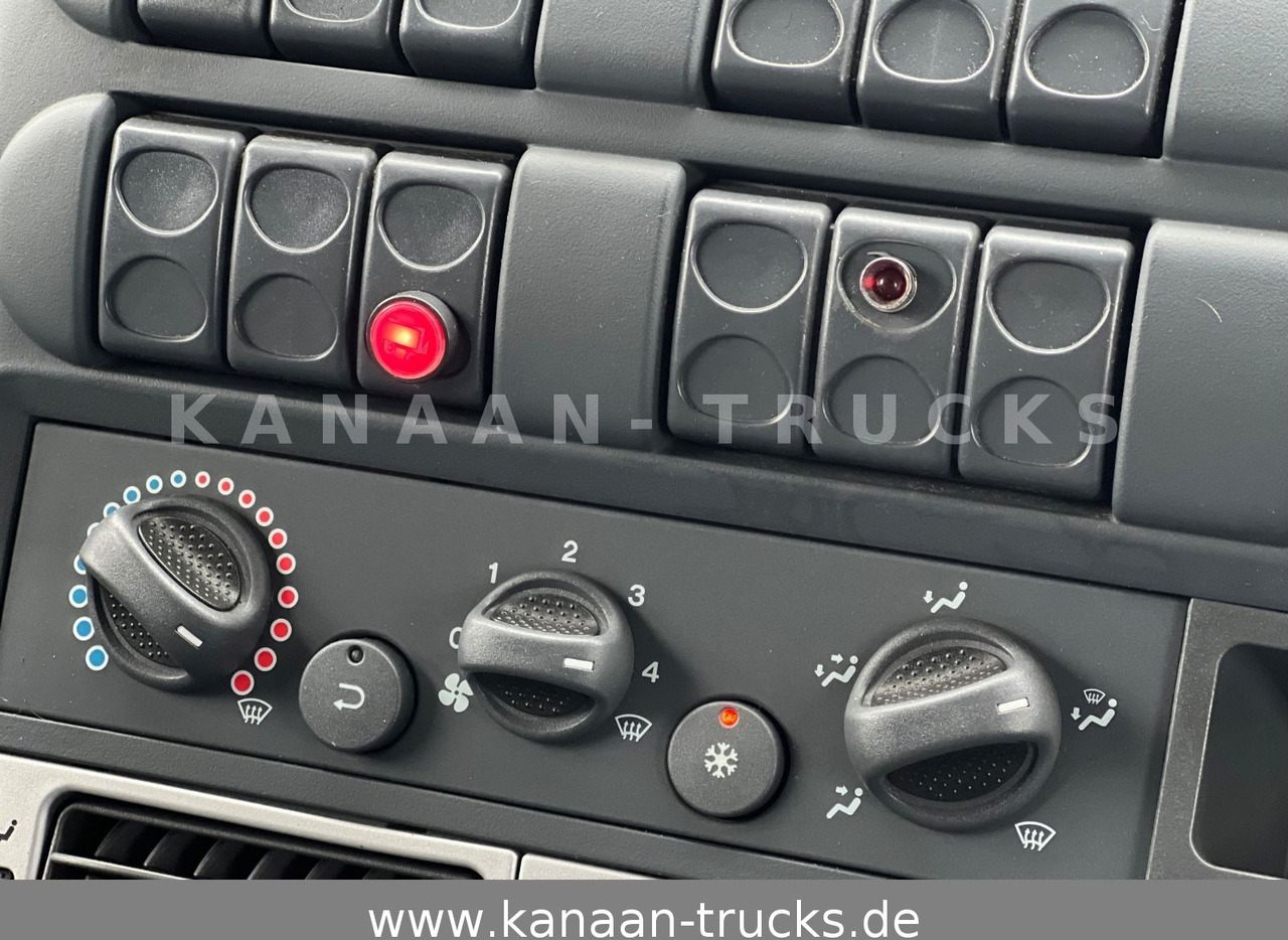 Curtainsider truck Iveco 140 E240  Eurocargo 4x4 Miltär Camper Expedition: picture 23