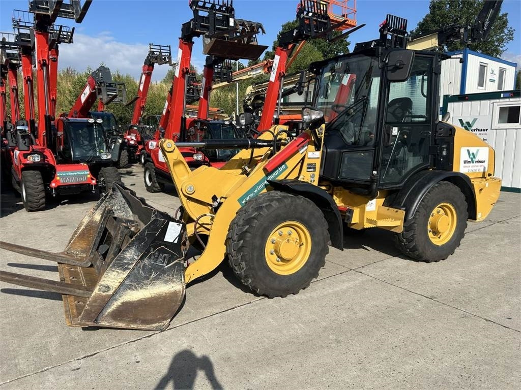 CAT 906 (9145) - Compact loader: picture 2 CAT 906 (9145) - Compact loader: picture 2