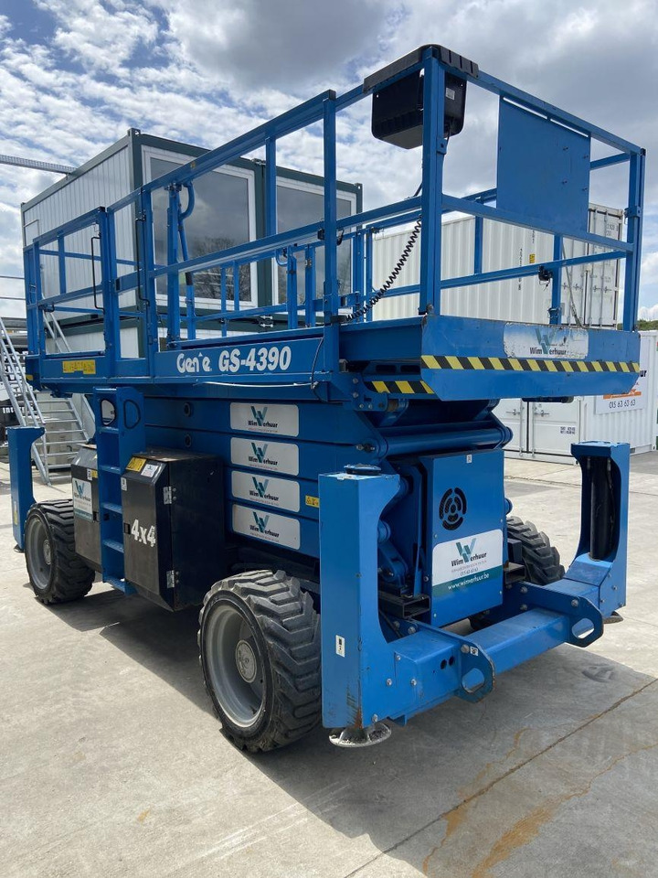 Scissor lift Genie GS4390RT (3214): picture 7 Scissor lift Genie GS4390RT (3214): picture 7