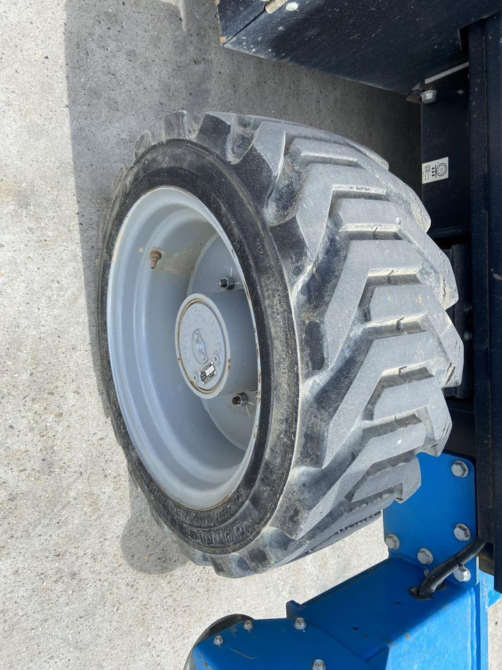 Scissor lift Genie GS4390RT (3214): picture 9 Scissor lift Genie GS4390RT (3214): picture 9