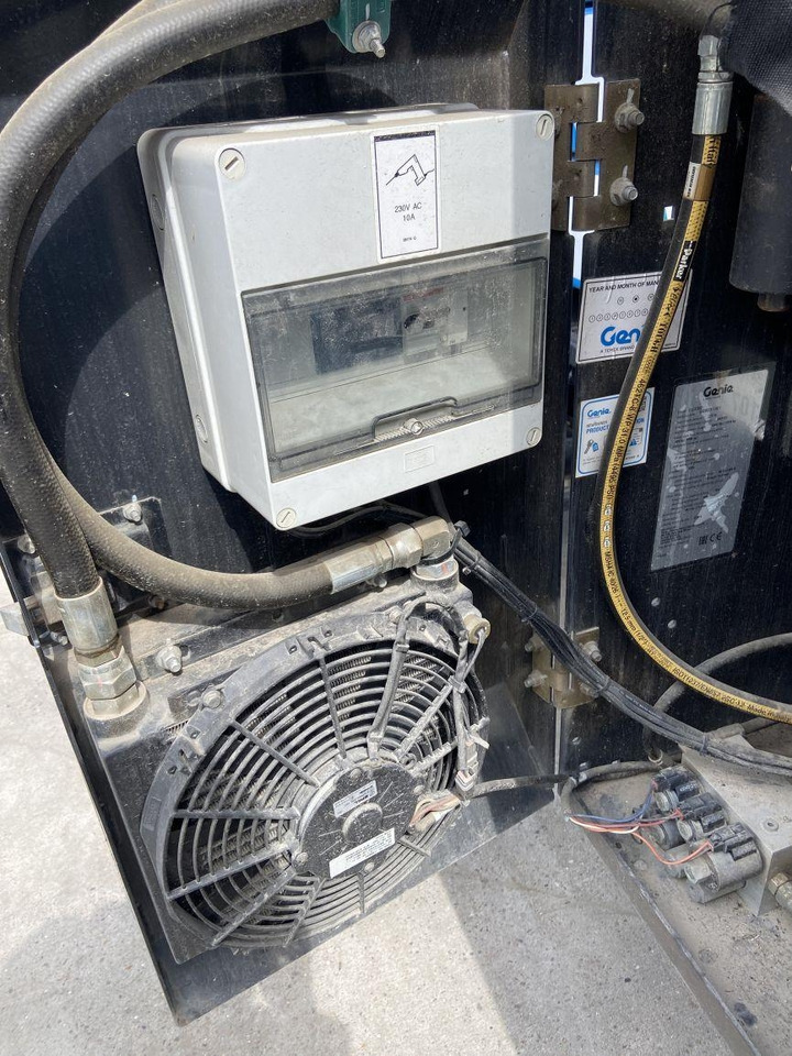 Scissor lift Genie GS4390RT (3214): picture 16 Scissor lift Genie GS4390RT (3214): picture 16