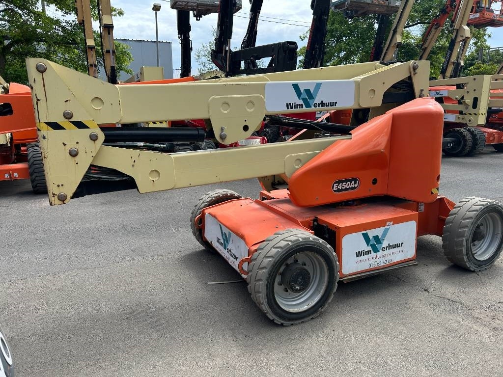 JLG E 450 AJ - Articulated boom: picture 4 JLG E 450 AJ - Articulated boom: picture 4
