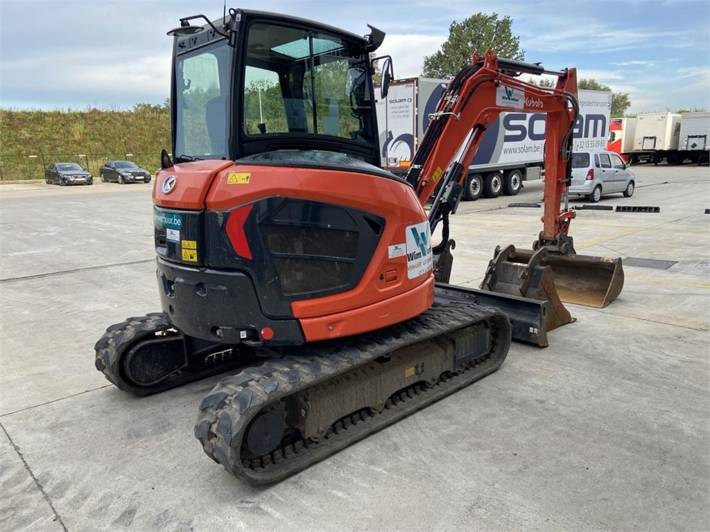 Kubota U50-5 (5022)  - Mini excavator: picture 2 Kubota U50-5 (5022)  - Mini excavator: picture 2