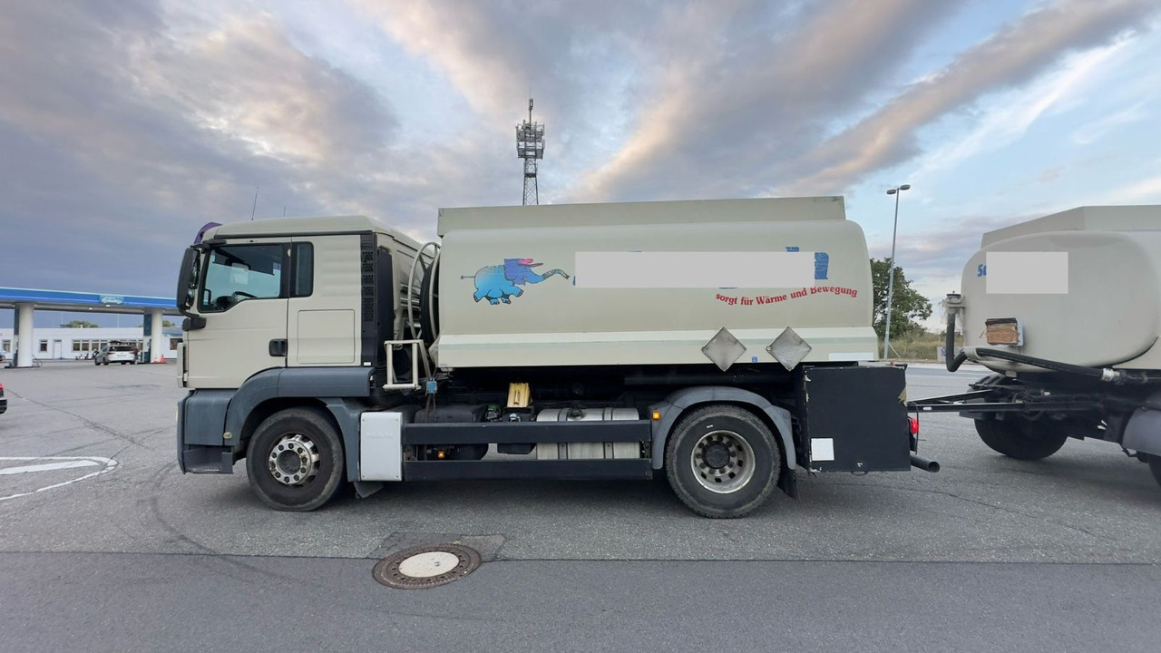 MAN TGS 18.440 4X2 BL A3 (Oben+Untenbefüllung) - Tank truck: picture 1 MAN TGS 18.440 4X2 BL A3 (Oben+Untenbefüllung) - Tank truck: picture 1