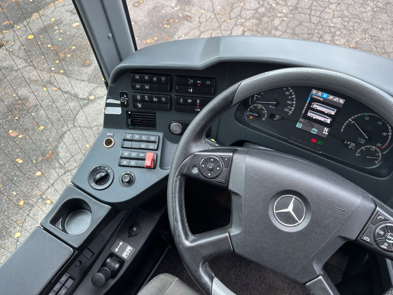 Leasing of  Mercedes-Benz Travego O580 16 RHD-M (LuxLine*TOP*DE) Mercedes-Benz Travego O580 16 RHD-M (LuxLine*TOP*DE): picture 14