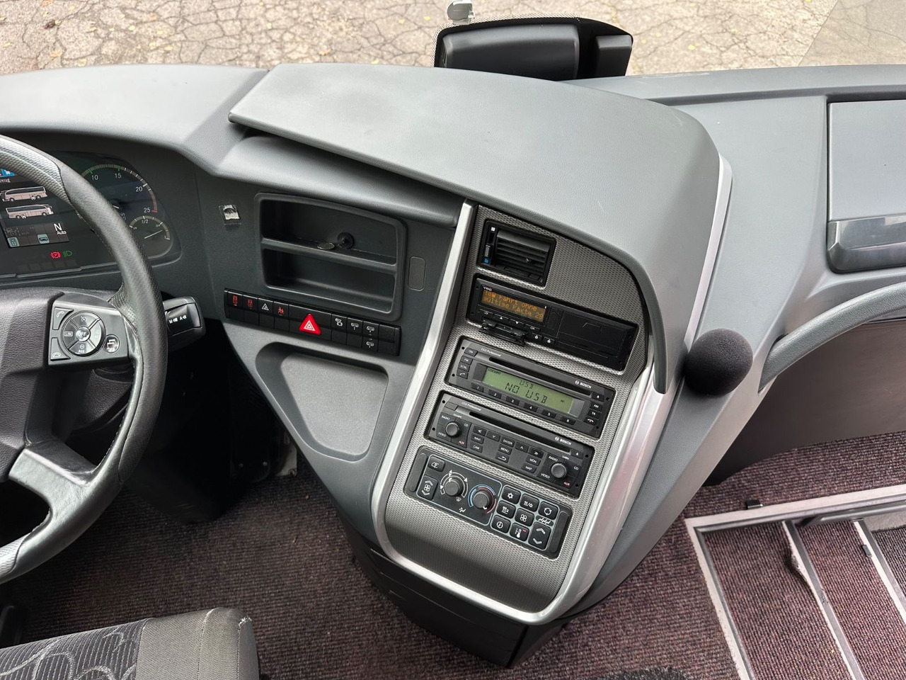 Leasing of  Mercedes-Benz Travego O580 16 RHD-M (LuxLine*TOP*DE) Mercedes-Benz Travego O580 16 RHD-M (LuxLine*TOP*DE): picture 13